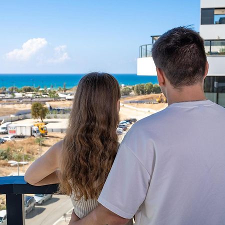 Hi-Yam Seaview Apartments & Suites - יש ממ"ד Bat Yam Exterior photo