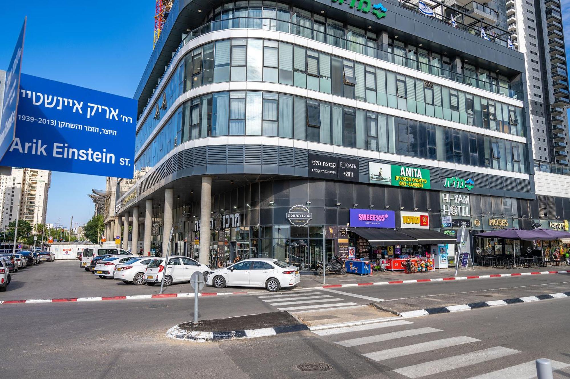 Hi-Yam Seaview Apartments & Suites - יש ממ"ד Bat Yam Exterior photo